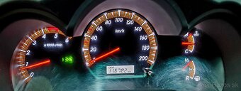 Hladá sa ukradnutá TOYOTA HILUX - 12