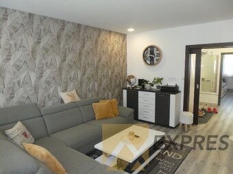 RK EXPRES - na predaj 3 izbový byt v Handlovej, kompletná re - 12