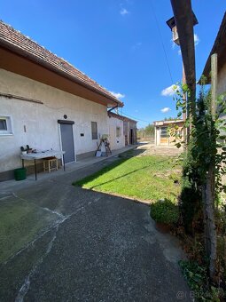 Čiastočne zrekonštruovaný starší rodinný dom v Andovciach - 12