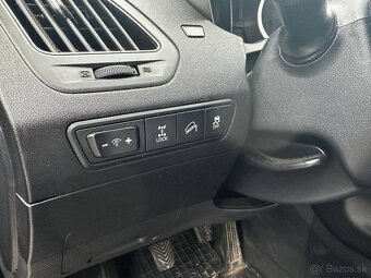 Hyundai ix35 2.0 CRDi - 12