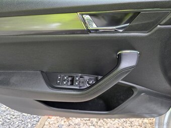Škoda Superb Combi 2.0 TDI SCR Style DSG, Mesačne: 298€ - 12