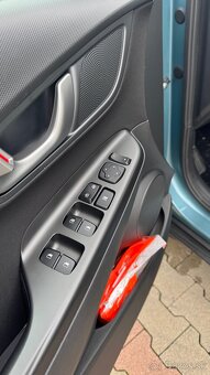 Hyundai Kona - 12