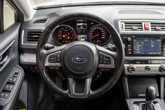Subaru Outback 2.5i ES Comfort CVT 129 kW - 12