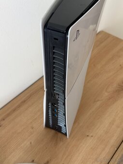 PLAYSTATION 5 - 12