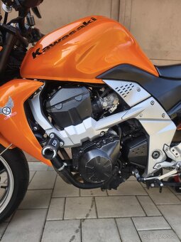Kawasaki Z750 A2 - 12