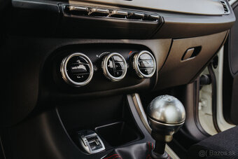 Alfa Romeo Giulietta 1.4 TurboBenzín - 12