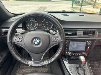 BMW Rad 3 325 i A/T - 12