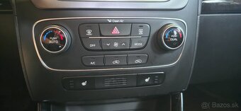 Kia Sorento - 12