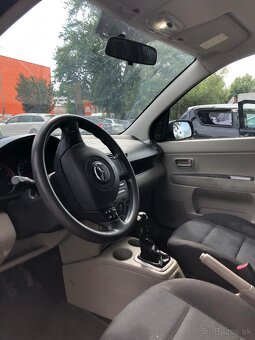 Mazda 2 - 12