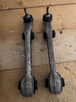 🛞 Predám ramená + tyčky stabilizátora Tesla Model S (P100D - 12