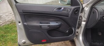 Rozpredám Škodu Octavia 2 sedan - 12