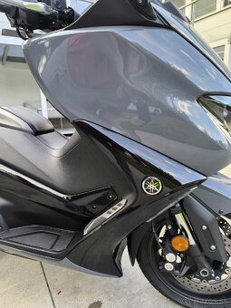 Yamaha t max 560 Tech Max 2022 - 12