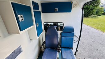 Mercedes Benz Sprinter 319 CDI 2012 Sanitka - 12