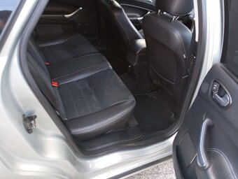 Ford Mondeo 2.0 TDCi titanium Mk4 - 12