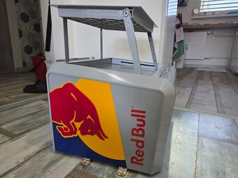 Red Bull chladnicka - 12