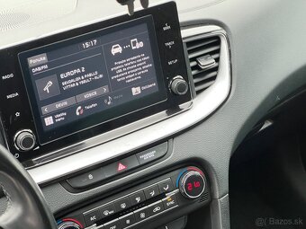 KIA Ceed SW 1.6crdi - 12