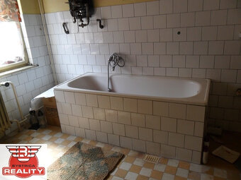 INVESTIČNÁ PRÍLEŽITOSŤ-Rodinný dom vhodný aj na podnikanie - 12