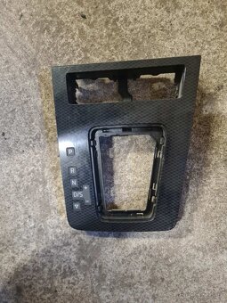 Diely interiéru Škoda Octavia 3 - 12