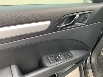 Skoda Superb RS 2011r.v 2.0 Disel - 12