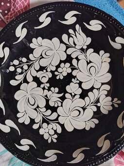 Taniere šalky a iné - 12