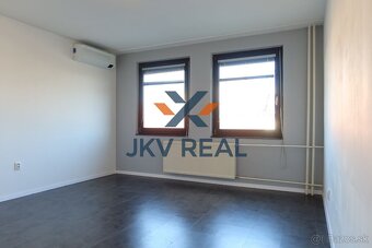 Zrekonštruovaný 3i byt blízko centra na predaj - 12