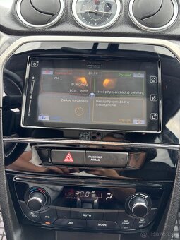 Suzuki Vitara 1.6 VVT Elegance 4WD A/T - 12