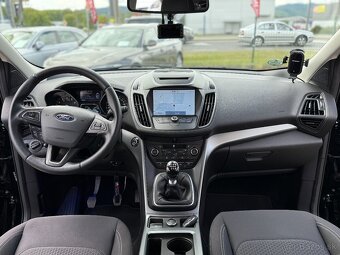 Ford Kuga 1,5 benzin 110kW 45 000KM - 12