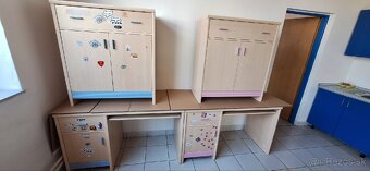 Predám komodu a písací stolík - 12