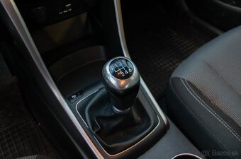 Hyundai i30 CW 1.6 CRDi 16V DOHC - 12