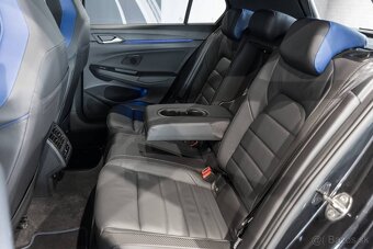 Volkswagen Golf R 2.0 TSI 4MOTION - 12