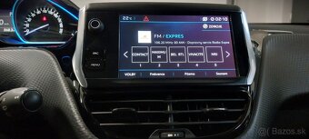 Peugeot 2008 1.2 PureTech Allure, Automat, Panorama, Kamera - 12