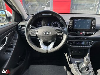 Hyundai i30 CW 1.6 CRDi Family, v Záruke, Pôvodný lak, SR - 12