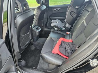 Volvo XC60 D4 Momentum, 4x4, A/T 2018 - 12