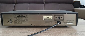 Harman Kardon HD 100 cd player - 12