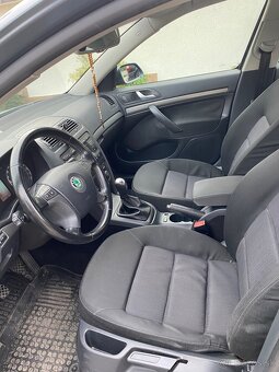 Škoda octavia 1.9 77kw 2006r. Sedan - 12