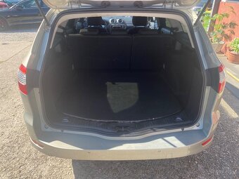 Ford Mondeo 2.0 TDCi DPF Ghia A/T - 12