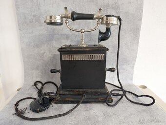 Starožitný švédský dvouklikový telefon z roku 1920-30 - 12