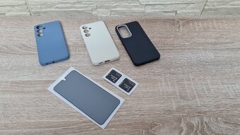 Samsung Galaxy S25 - 12