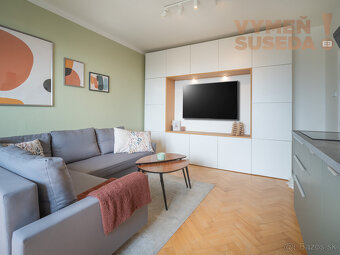 VYMEŇ SUSEDA - VÝNIMOČNÝ 2 IZB. ZREKONŠTRUOVANÝ BYT s BALKÓ - 12