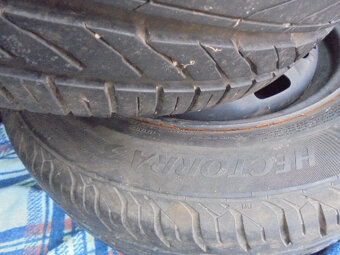 Disky Škoda + pneu 185/60 R14 letné č.17d - 12