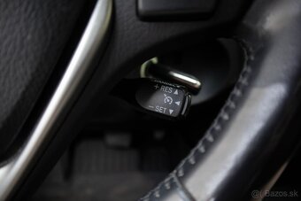 Toyota Auris Touring Sports 1.6 l Valvematic - 12