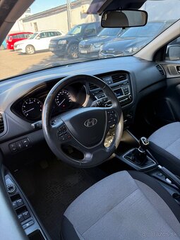 Predám Hyundai I20 benzín 1.4 - 12