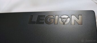 Lenovo Legion 5, Asus ROG Ally - 12