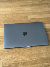 Apple MacBook PRO 13” Space Gray TouchBar - 12