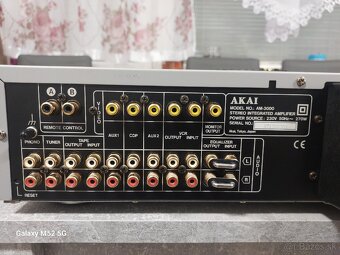 Akai AM-3000 - 12