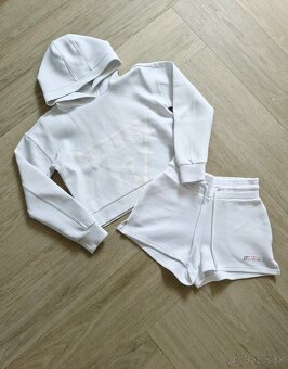 Guess 4x kratka teplakova suprava - 12