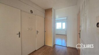 Stredový 2 izbový byt s logiou a výhľadom,NECPALY Gazdovská - 12