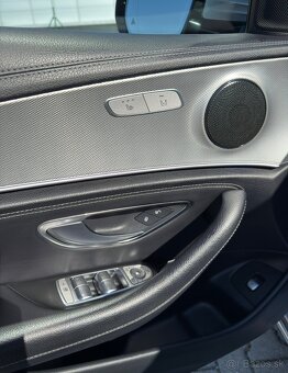 Mercedes benz e220d - 12