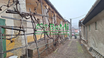 Rodinný dom v obci Gonc vhodný na podnikanie  -NA PREDAJ - 12