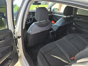 Predám volkswagen golf 1,5 - 12